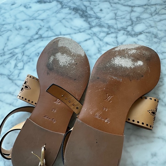 Louis Vuitton sandles. - Picture 8 of 8
